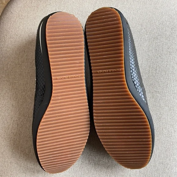 NWOT DONALD PLINER LIZZEE COMFY SLIP ON STUDDED PLATFORM LEATHER SHOES SIZE 8M - Picture 11 of 17